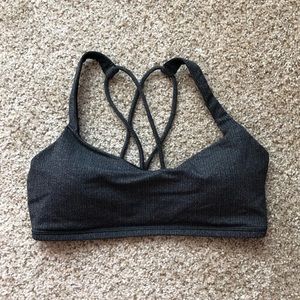 Lululemon Free to be bra